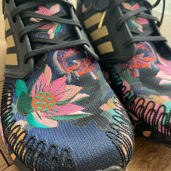 Adidas 2020 limited edition Ultra Boost Chinese New Year Collection - Picture 2 of 7